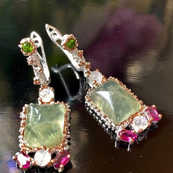 Elegant Genuine Prehnite Sterling Silver Earrings - Picture 9 of 17